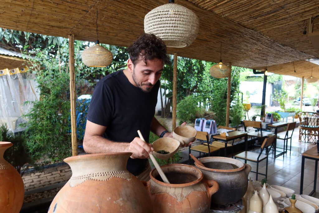 Fika Cafe Traditional Cooking Gumbino